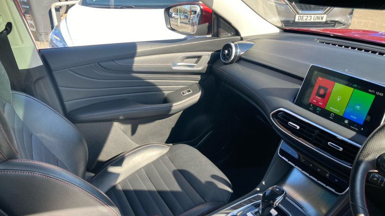 MG Hs 1.5 T-GDI Exclusive 5dr DCT Petrol Hatchback